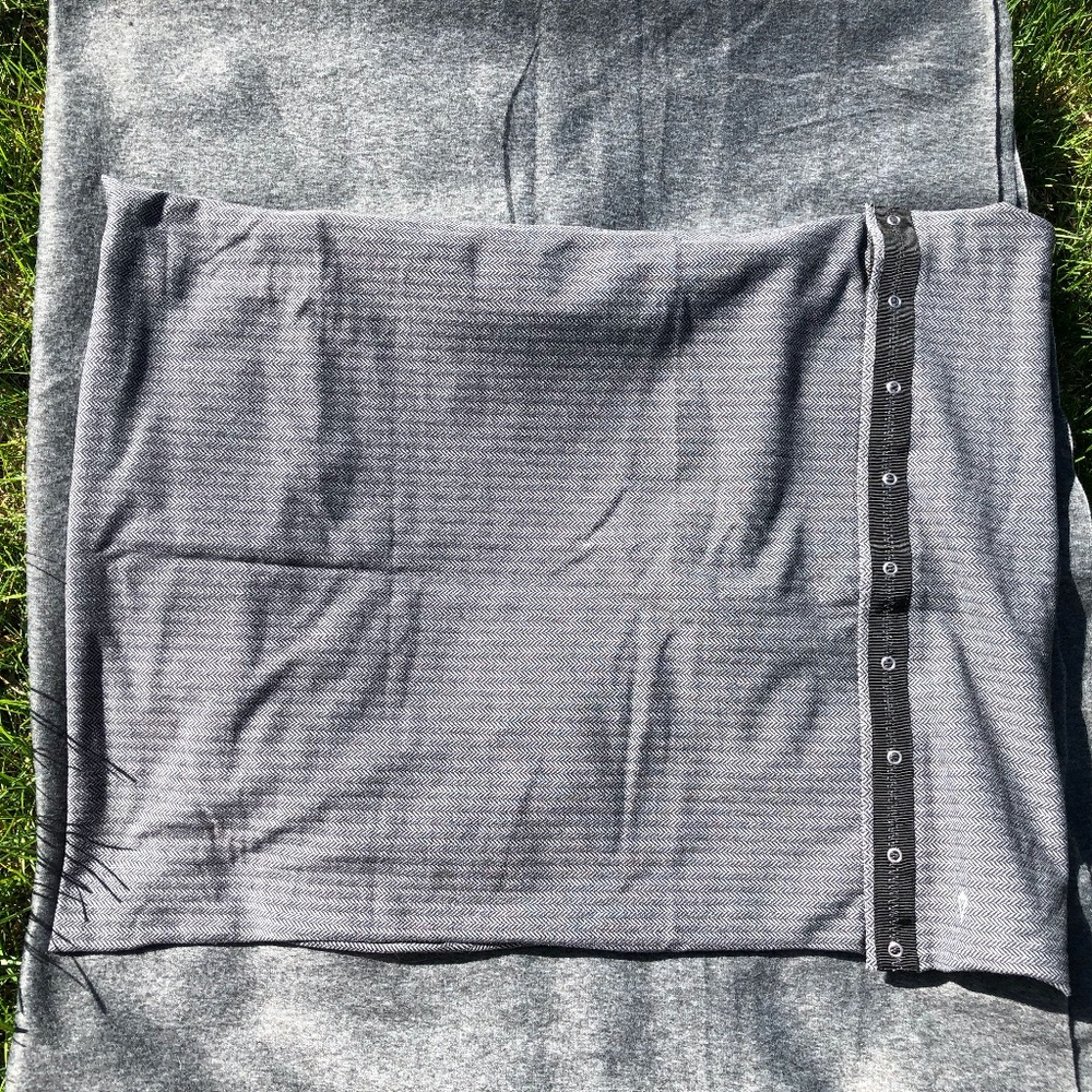 Ivivva Village Chill scarf